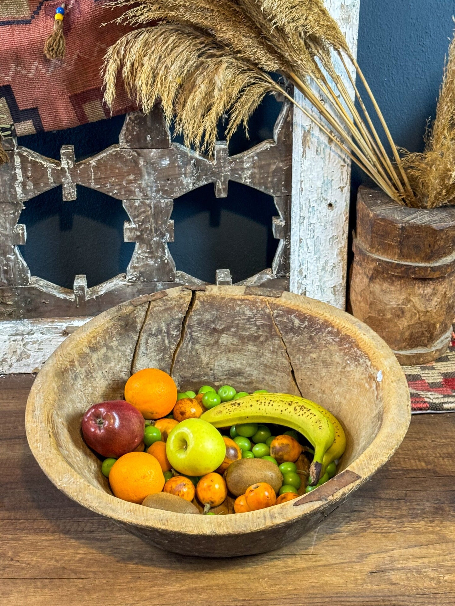 Walnut Wooden Round Plate, Vintage Fruit Plate, Wooden Presentation Plate, Rustic Wooden Fruit Plate, Wooden Serving Plate,Wooden Large Bowl