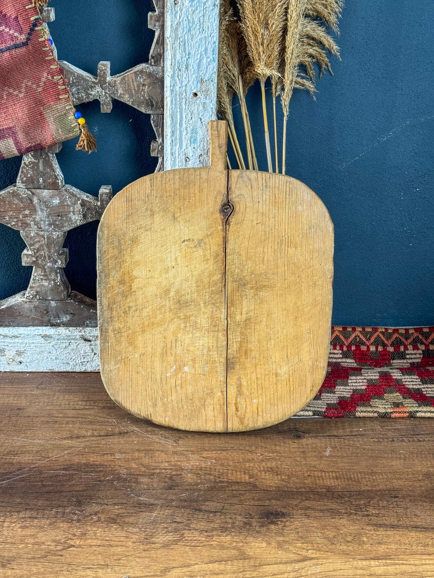 Vintage Bread Board & Vintage Cutting Board, Delicatessen Serving Tray, Square Walnut Wooden Cutting Board, Wooden Pizza Serving Plate