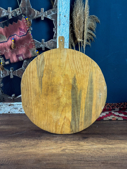 Vintage Bread Board & Vintage Cutting Board, Delicatessen Serving Tray, Round Walnut Wooden Cutting Board, Wooden Pizza Serving Plate