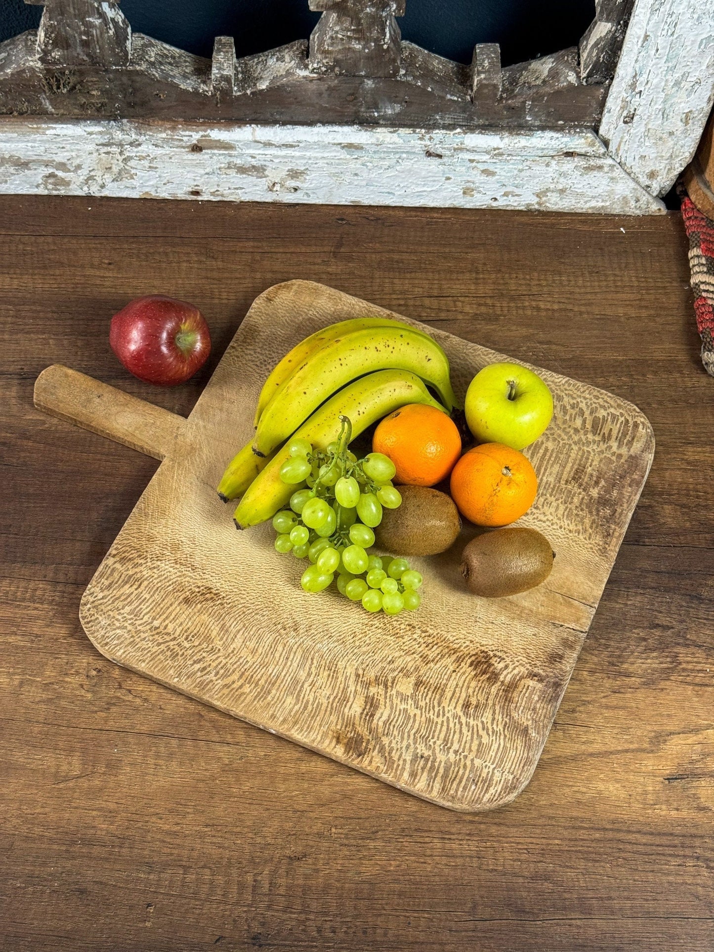 Square Walnut Wooden Cutting Board, Vintage Board, Rustic Cutting Board, Wooden Cheese and Serving Plate, Wooden Presentation Board