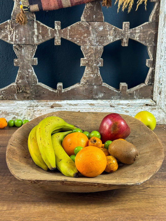 Round Walnut Wooden Fruit Plate, Vintage Fruit Plate, Wooden Presentation Plate, Rustic Fruit Plate, Wooden Serving Plate, Wooden Plate