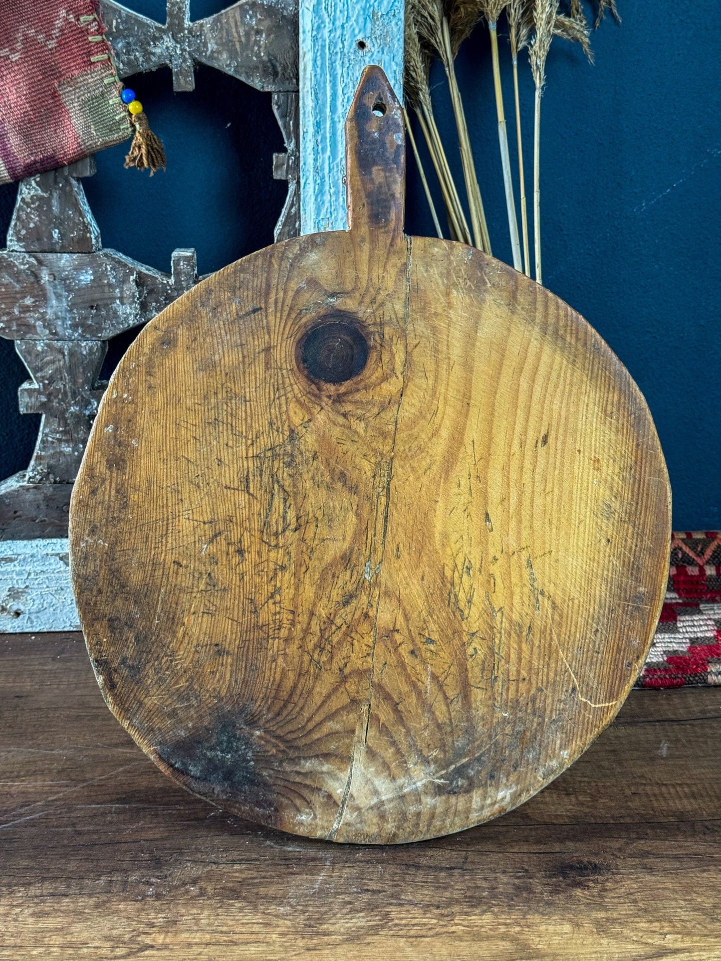 Round Walnut Wood Cutting Board, Vintage Board,  Rustic Cutting Board, Wood Cheese and Serving Platter, Wooden Pizza Board