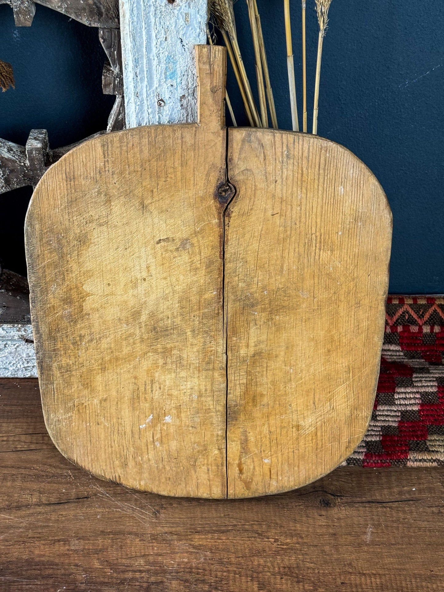 Vintage Bread Board & Vintage Cutting Board, Delicatessen Serving Tray, Square Walnut Wooden Cutting Board, Wooden Pizza Serving Plate