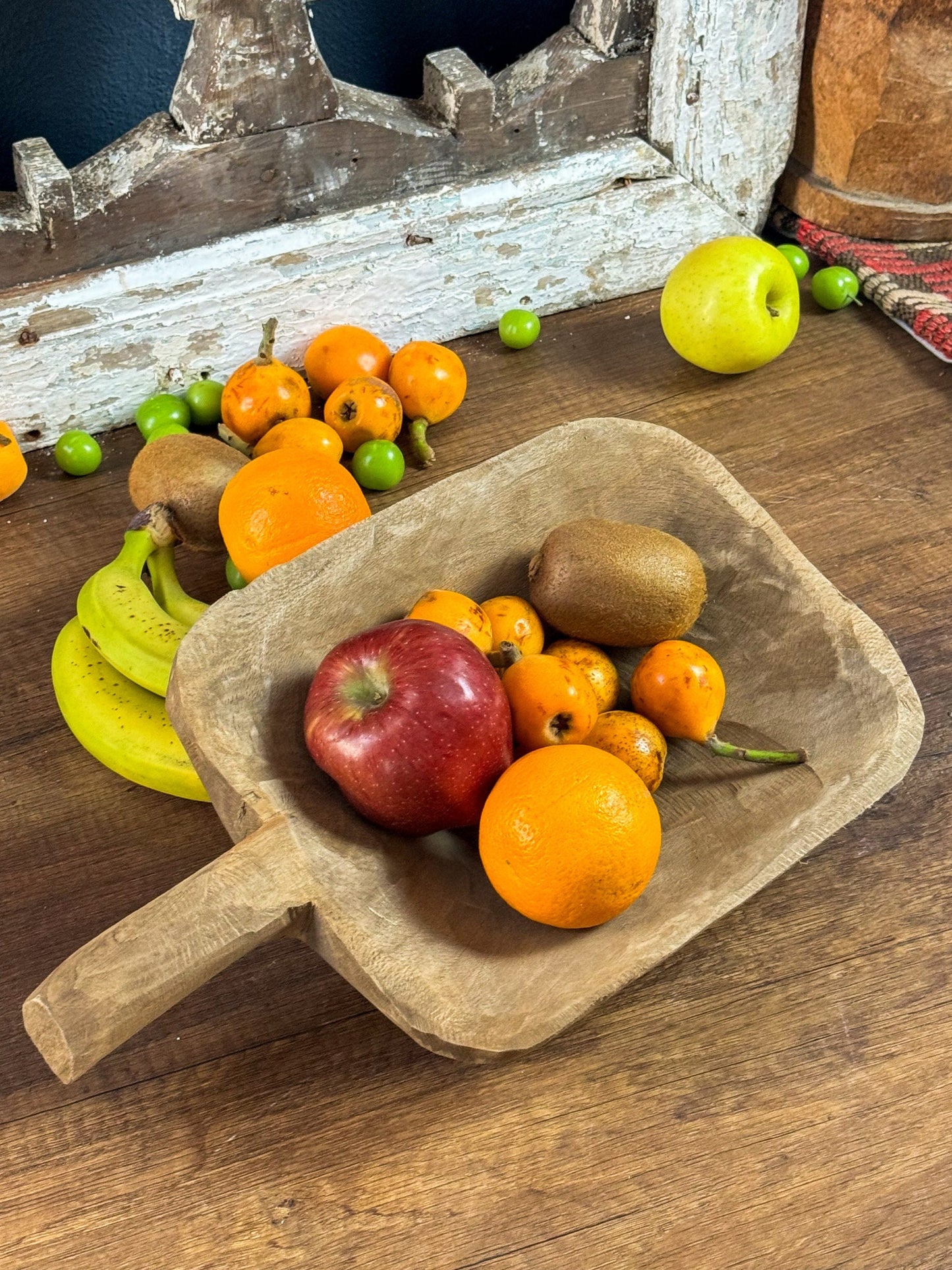 Walnut Wooden Handled Fruit Plate, Vintage Fruit Plate, Wooden Presentation Plate, Wooden Serving Plate, Wooden Plate