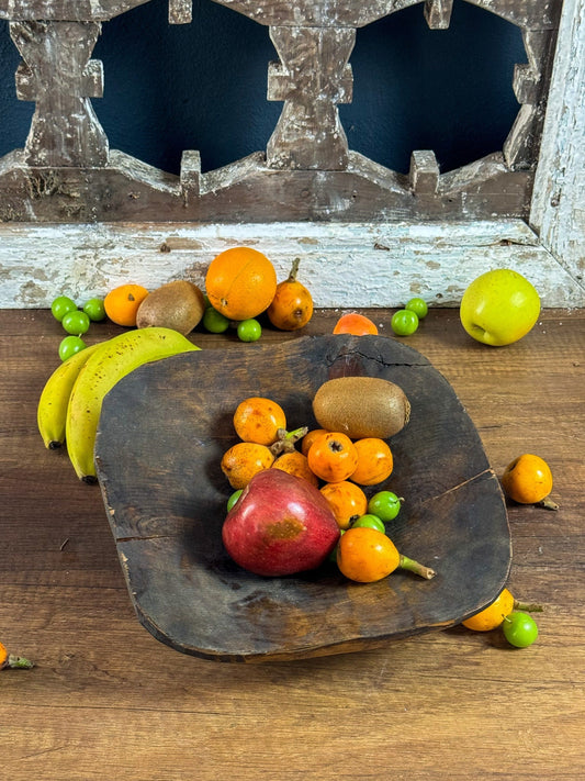 Square Walnut Wooden Fruit Plate, Vintage Fruit Plate, Wooden Presentation Plate, Rustic Fruit Plate, Wooden Serving Plate, Wooden Plate